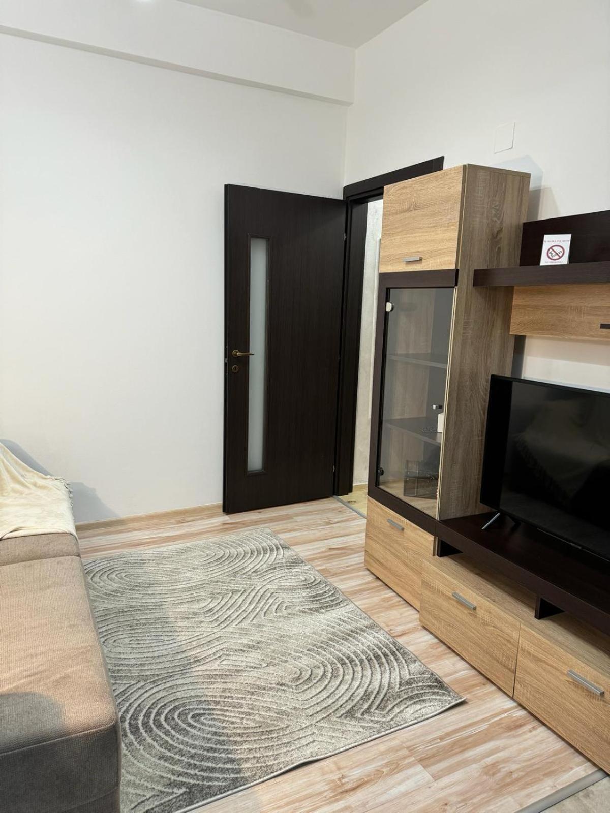 Luxury Young Residence 이아시 외부 사진